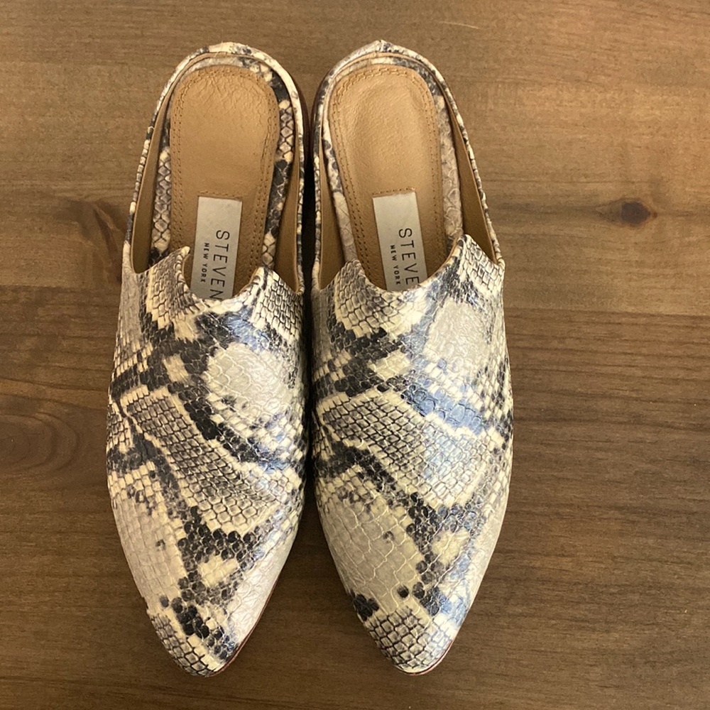 EUC Steven by Steve Madden mules